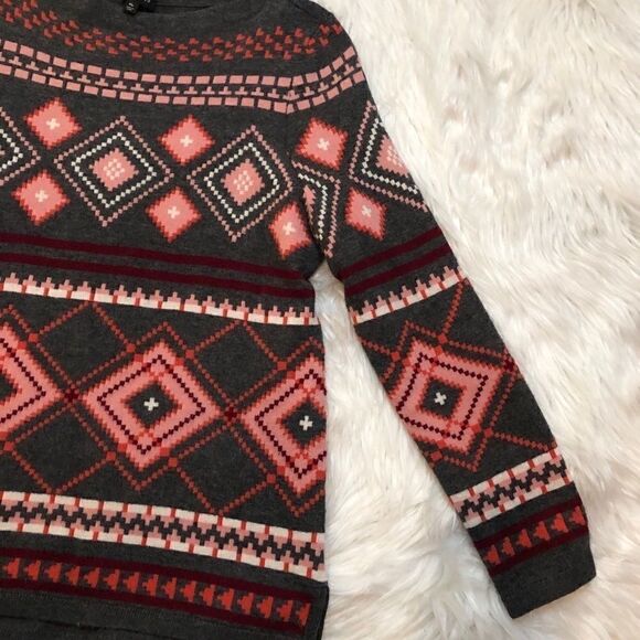 Talbots sweater gray pink Aztec medium petite - Picture 2 of 7